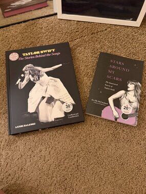 NEW Taylor Swift Book Bundle